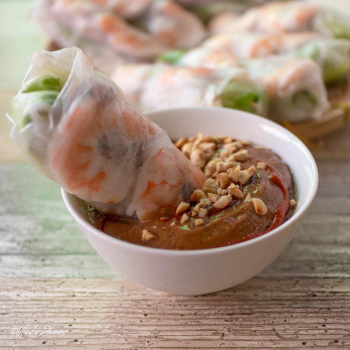 Recipe for peanut sauce for spring rolls