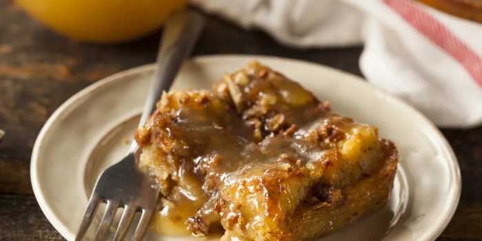 Recipe for bread pudding with bourbon sauce