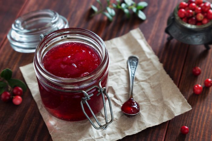 Recipe for jellied cranberry sauce