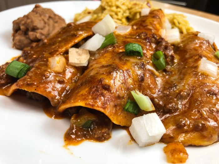 Recipe for beef enchiladas with red sauce