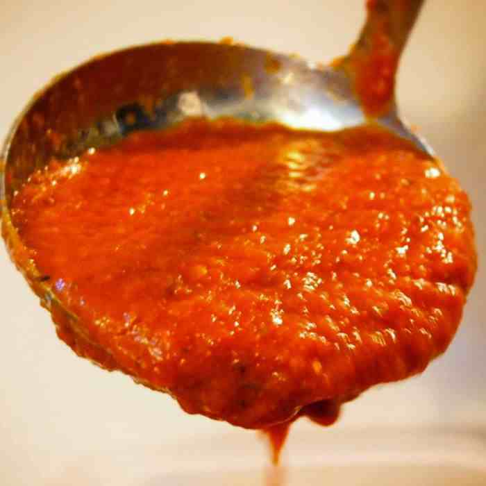 Recipe for marinara sauce with tomato sauce